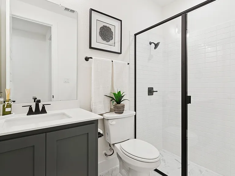 1117 Bradford St — Photo 27
