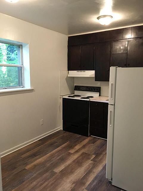 1st image of 127 Avendale Ave NE APT 8