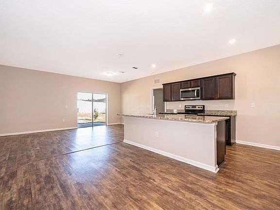 5th image of 15824 SURFBIRD COURT