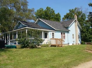 62481 County Road 380, Bangor, MI