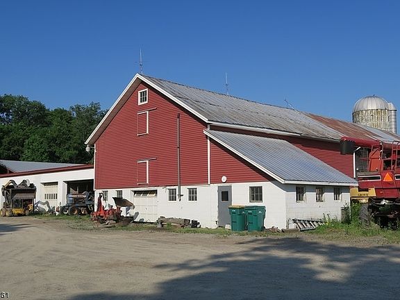 3rd image of 19 Hamming Ln