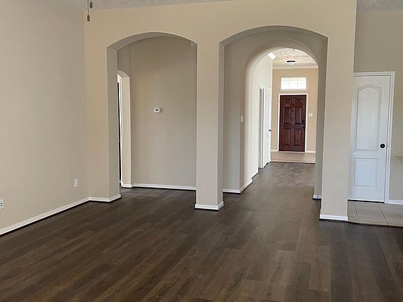 5th image of 18839 Magnolia Arbor Ln