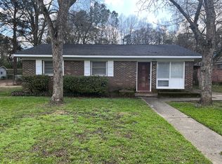 1908 Pinecrest Dr, Montgomery, AL 36107