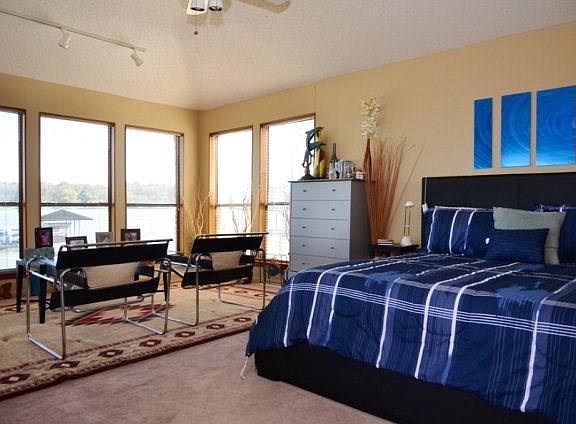 3rd image of 115 Carribean Cir