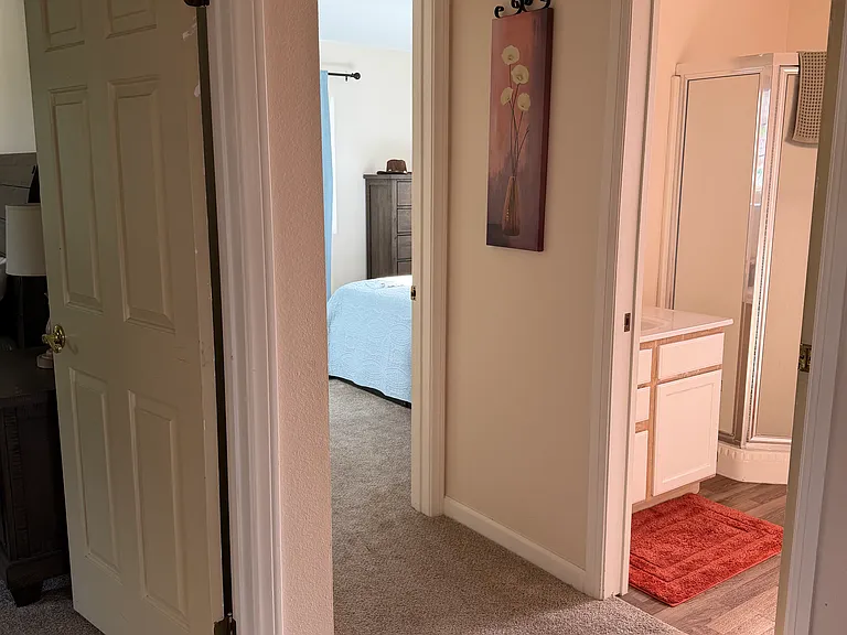 14902 Eastwood Ave — Photo 12