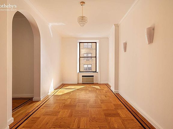 4th image of 68 E 86th St APT 10A