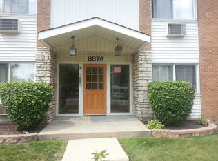 8876 Golf Rd UNIT 102B, Des Plaines, IL 60016