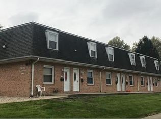 2206 Westchester Blvd APT 10, Springfield, IL 62704