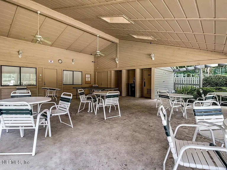 7623 Baymeadows Cir #2012 — Photo 46