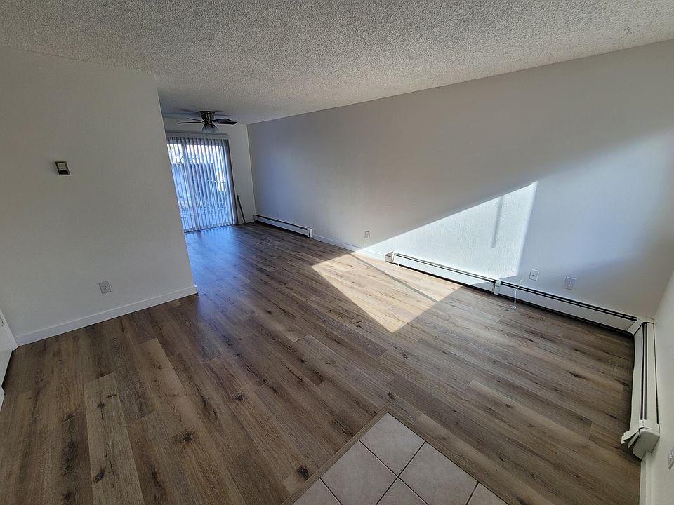 1st image of 855 Iowa Ave APT 1