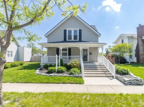 621 N State St, Greenfield, IN 46140