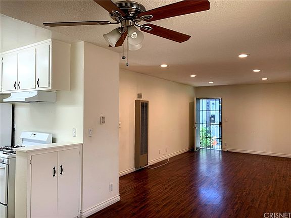 5th image of 6907 Coldwater Canyon Ave #4