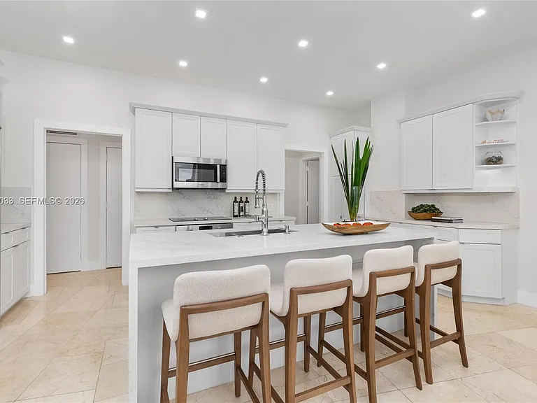 808 Brickell Key Dr #3901 — Photo 18