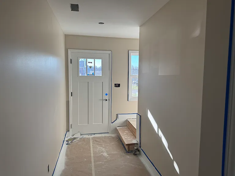 1532 Meadow Spring Dr — Photo 2
