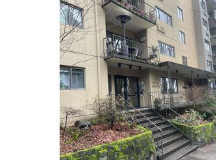 2021 SW Main St, Portland, OR 97205