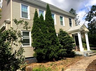 1070 Whitney Ave, Hamden, CT 06517
