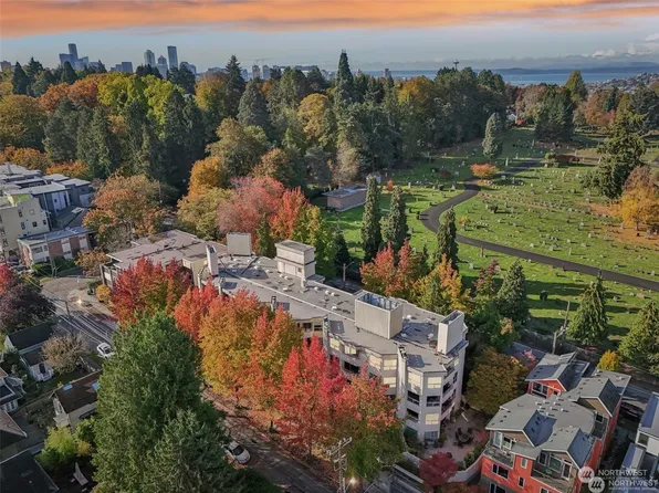 1520 15th Avenue E #48, Seattle, WA 98112