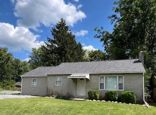 10426 Williamsport Pike, Falling Waters, WV 25419