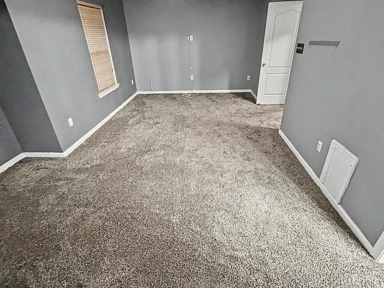 16312 Elkhorn Ln — Photo 10
