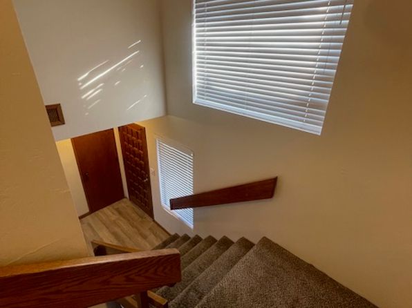 2700 Barrington St APT C