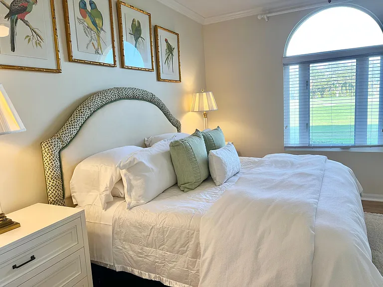 5010 Harmony Cir #101 — Photo 13
