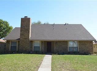 2230 Big Bend Dr, Carrollton, TX 75007