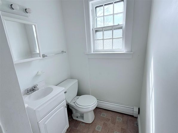 6 Depot Hill Rd #3