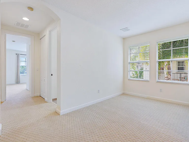 1058 Vintner Blvd — Photo 11