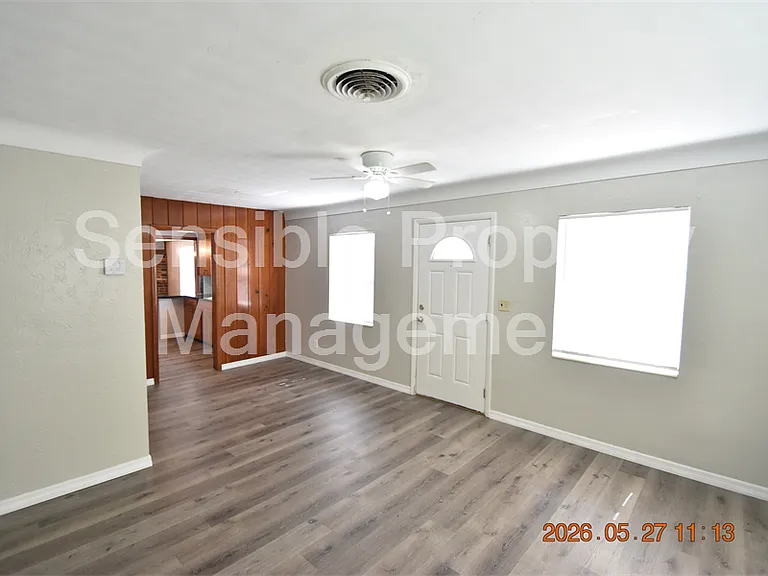 2700 26th St N — Photo 10