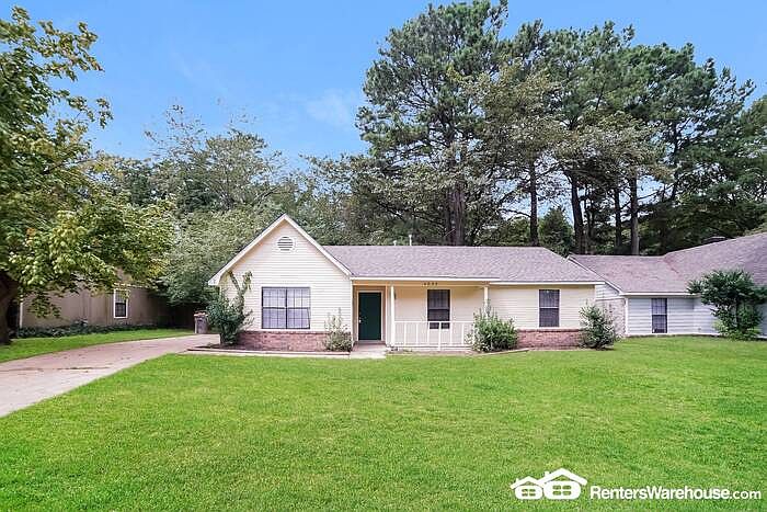 1st image of 4653 Sandy Park Dr
