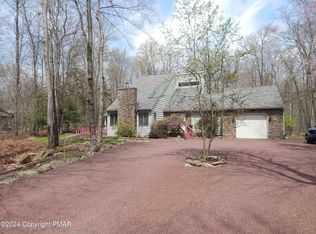 5179 Pioneer Trl, Pocono Pines, PA 18350