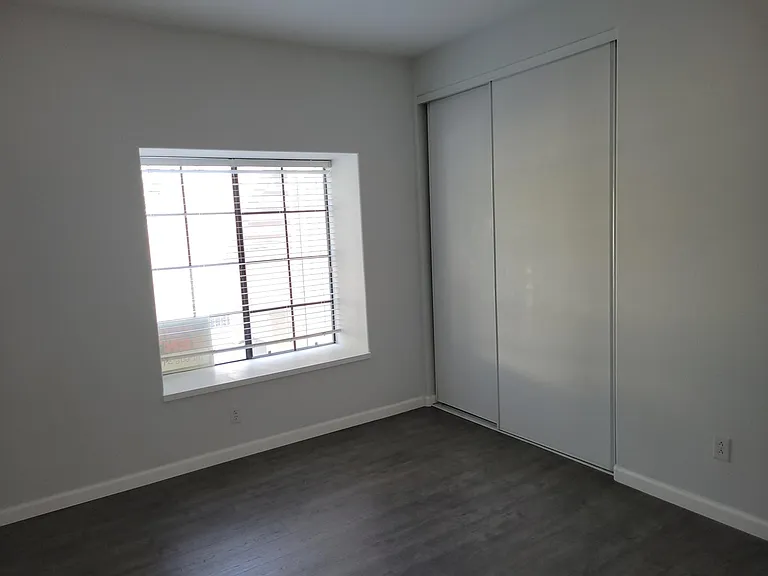 16458 Avenida Venusto #C — Photo 8