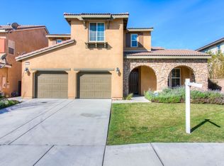 7711 Stonegate Dr, Eastvale, CA 92880