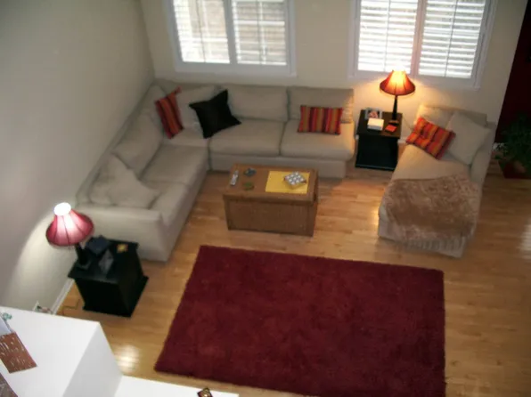 4404 Shooting Star Ct, Island Lake, IL 60042