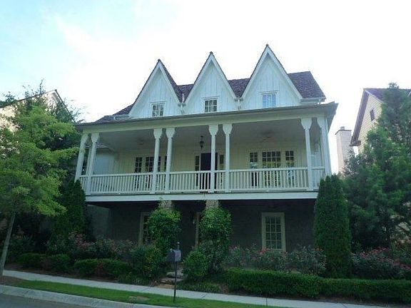 2nd image of 431 Latimer St