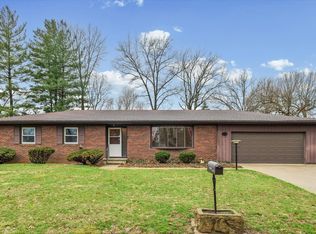 3248 Vista Dr, Danville, IL 61832