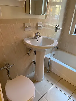 Rented by Brick Real Estate | media 10