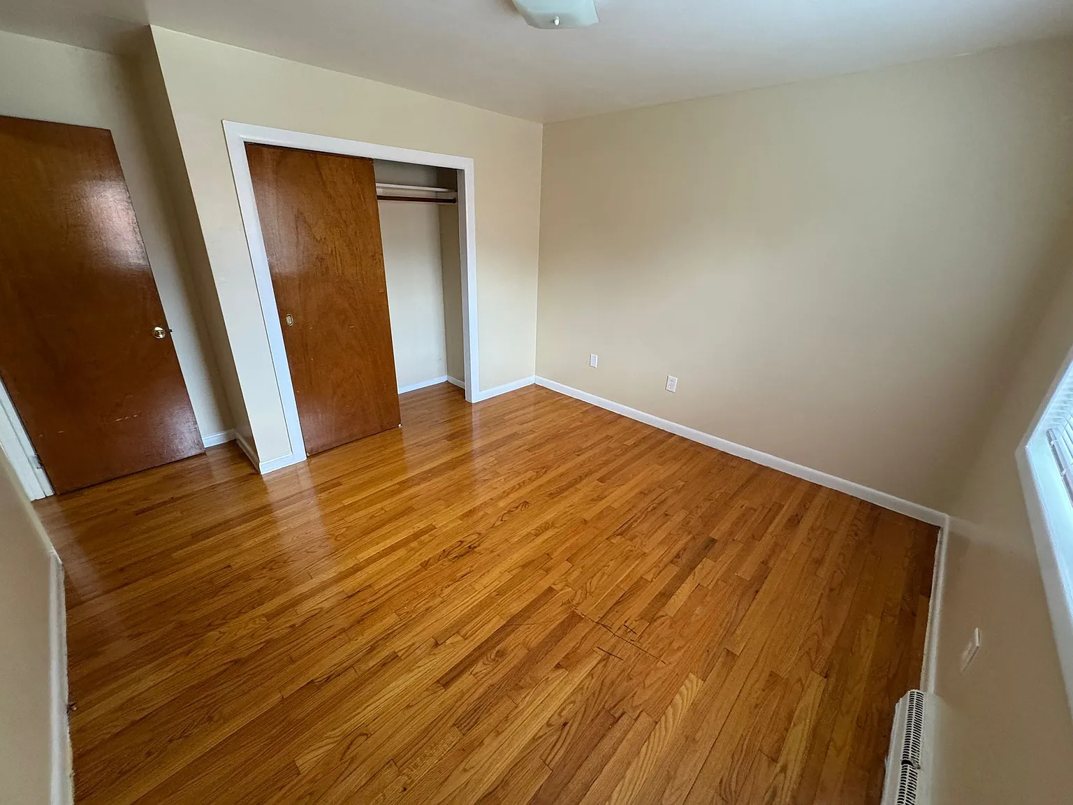 2 bed, $1,650 — Photo 2
