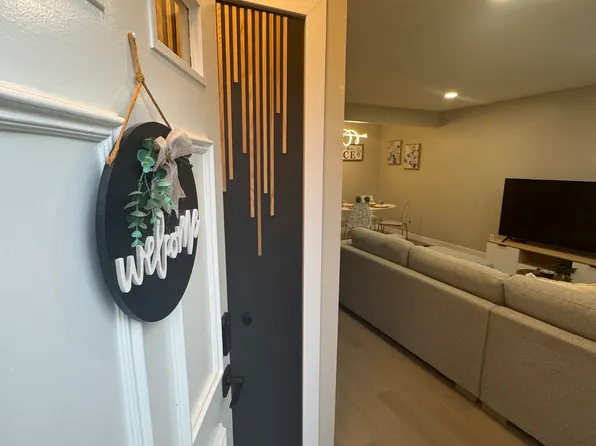 1323 Sunset Blvd, Royal Oak, MI 48067