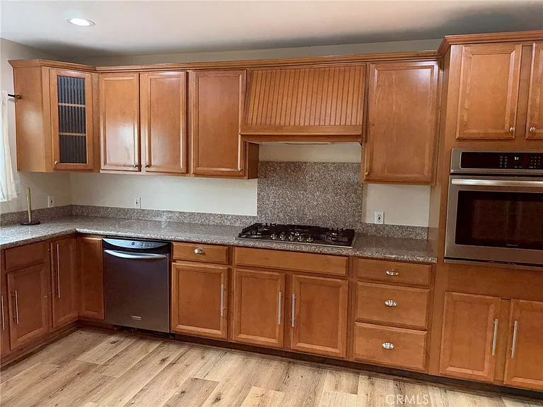 3082 Thurin Ave — Photo 13