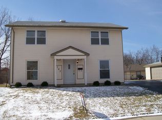 742 Notre Dame Dr, Matteson, IL 60443