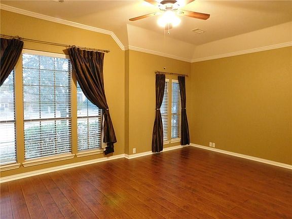 5th image of 10989 Prescott Dr