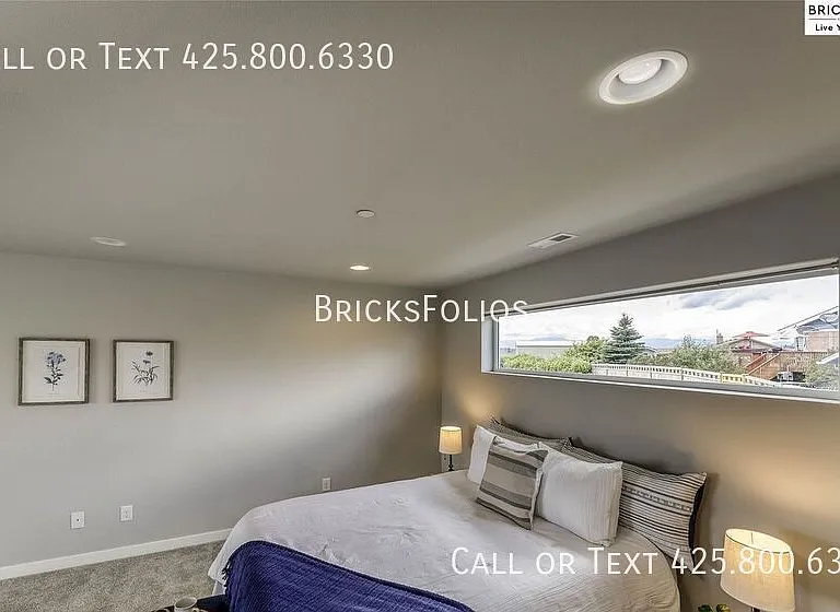 1052 Banyan St — Photo 18
