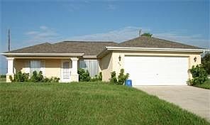 1st image of 614 NE 1st Pl