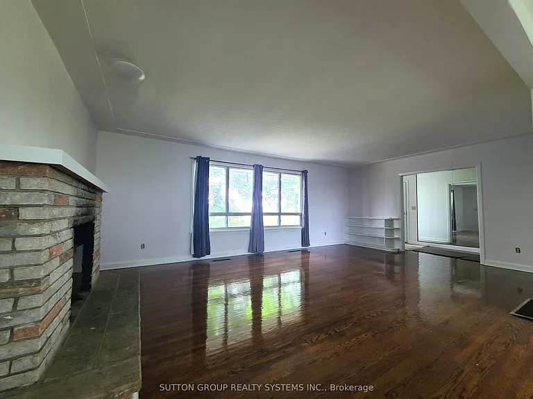 998 King Rd — Photo 6