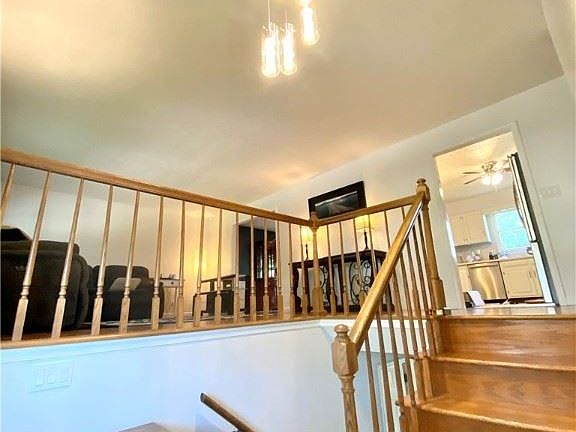 3rd image of 5230 Glow Dr
