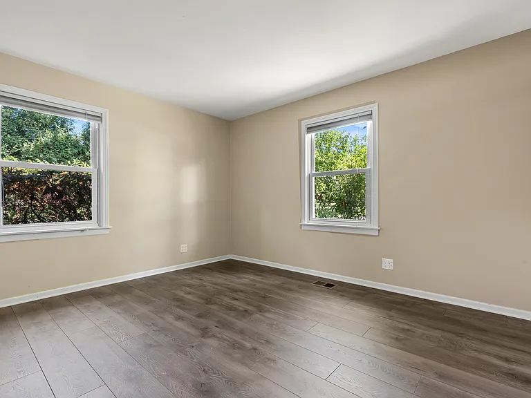 1514 N Washington St — Photo 16