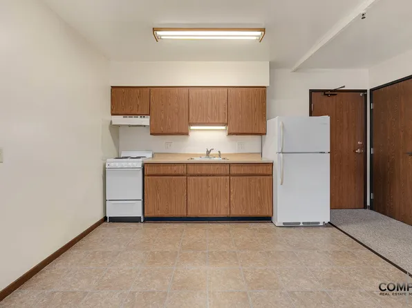414 Doty St Apartments