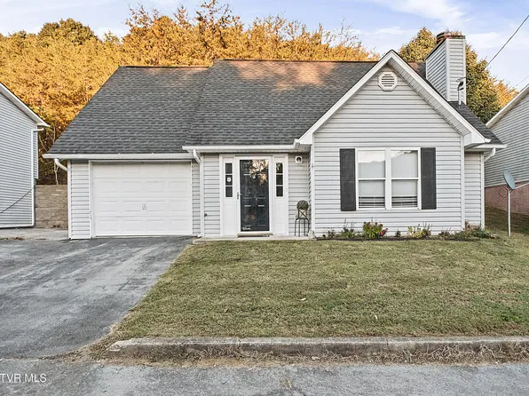 108 Copper Ct, Johnson City, TN 37601