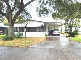 414 Seneca Dr, Auburndale, FL 33823